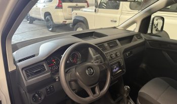 VOLKSWAGEN  CADDY   4Motion completo