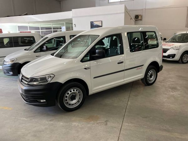 VW CADDY 4Motion KOMBI