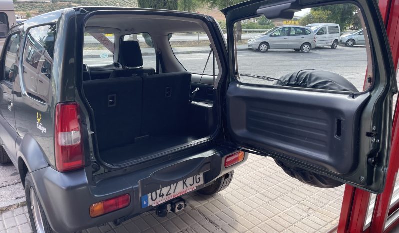 SUZUKI   JIMNY completo