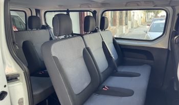 OPEL  VIVARO  NUEVE  PLAZAS completo