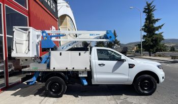 FORD  RANGER    CON   CESTA completo