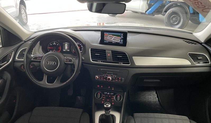 AUDI   Q-3 completo