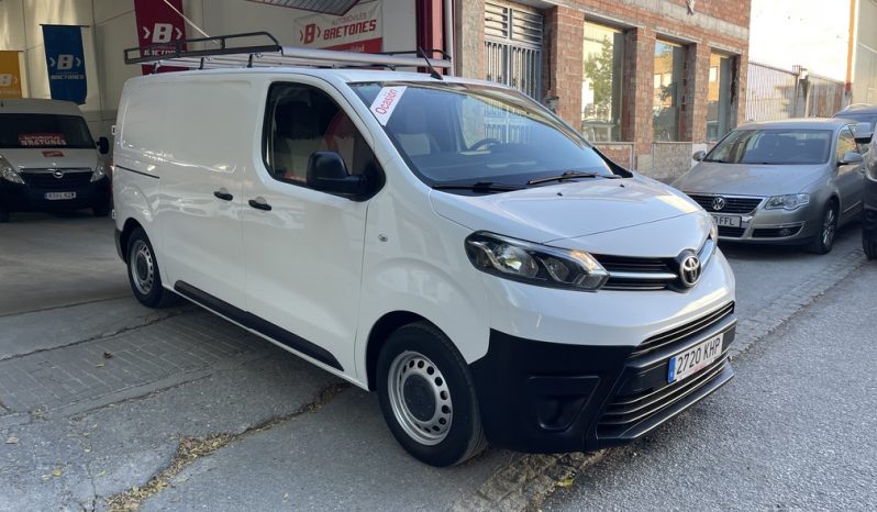 TOYOTA  PROACE completo