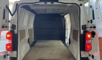 TOYOTA  PROACE completo