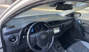 TOYOTA  AURIS  HIBRIDO completo