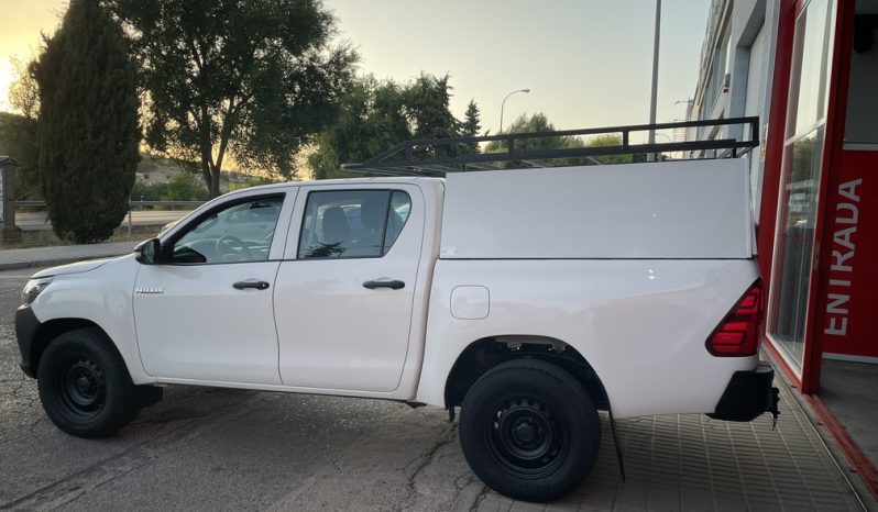 TOYOTA  HILUX  DOBLE CABINA completo