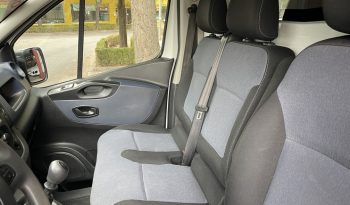 OPEL  VIVARO completo