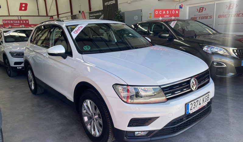 VOLKSWAGEN   TIGUAN completo