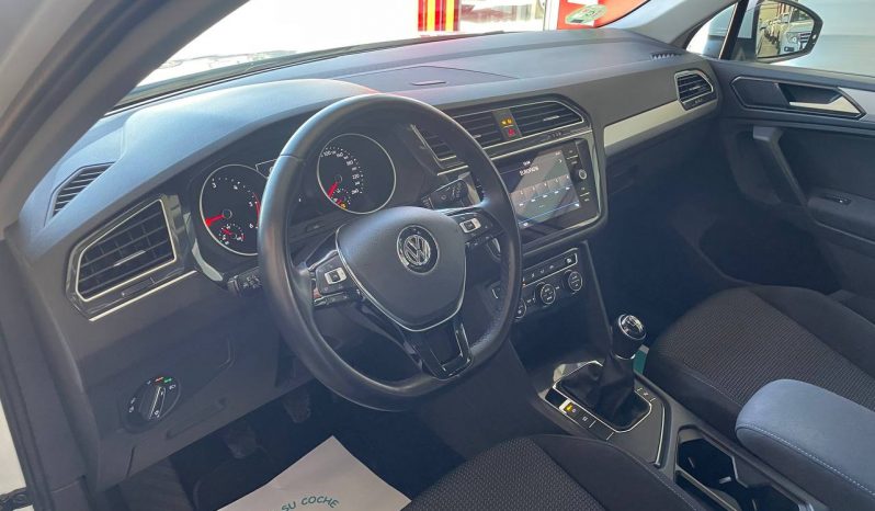 VOLKSWAGEN   TIGUAN completo