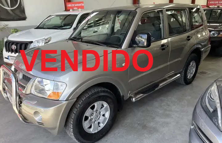 MITSUBISHI  MONTERO 7 PLAZAS