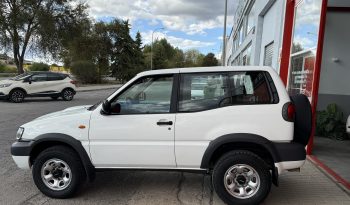 NISSAN  TERRANO completo