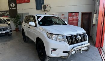 TOYOTA  LAND-CRUISER  GX completo