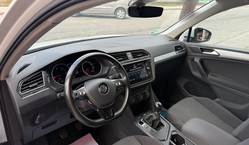 VOLKSWAGEN   TIGUAN completo