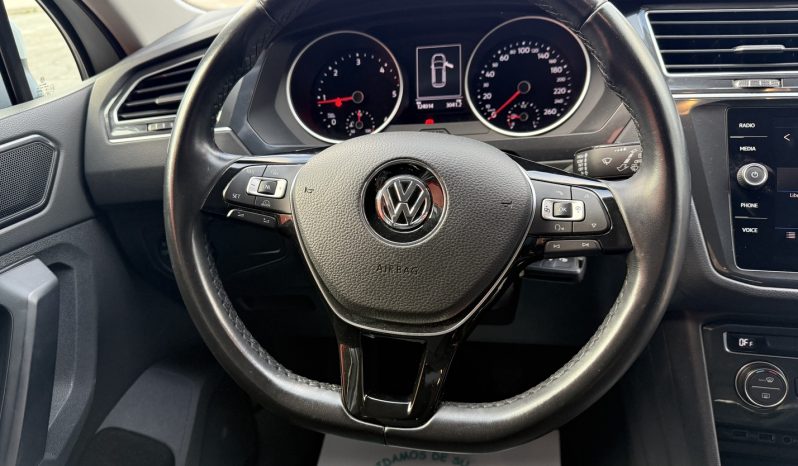 VOLKSWAGEN   TIGUAN completo