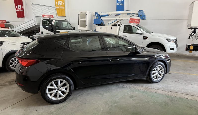 SEAT  LEON completo