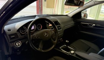 MERCEDES – BENZ  C-200 completo