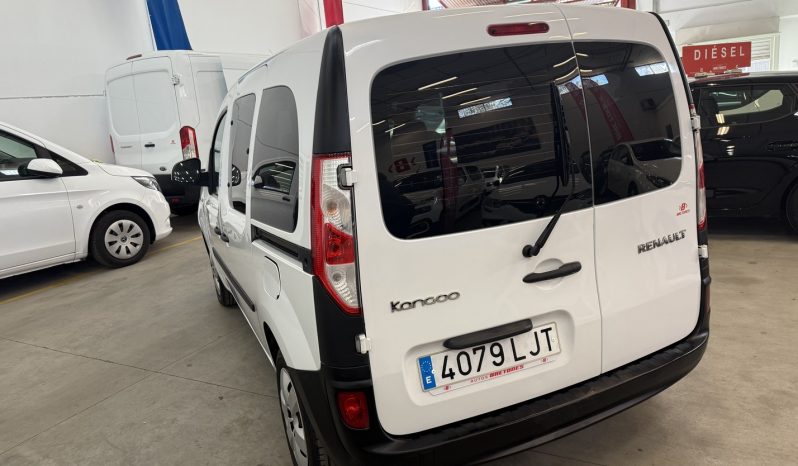 RENAULT   KANGOO completo