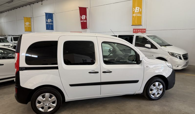 RENAULT   KANGOO completo