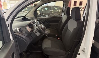 RENAULT   KANGOO completo