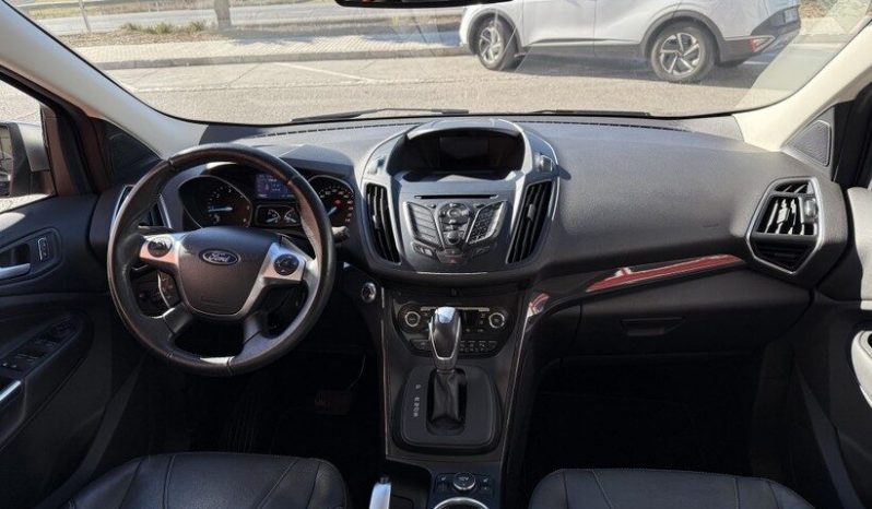 FORD  KUGA completo