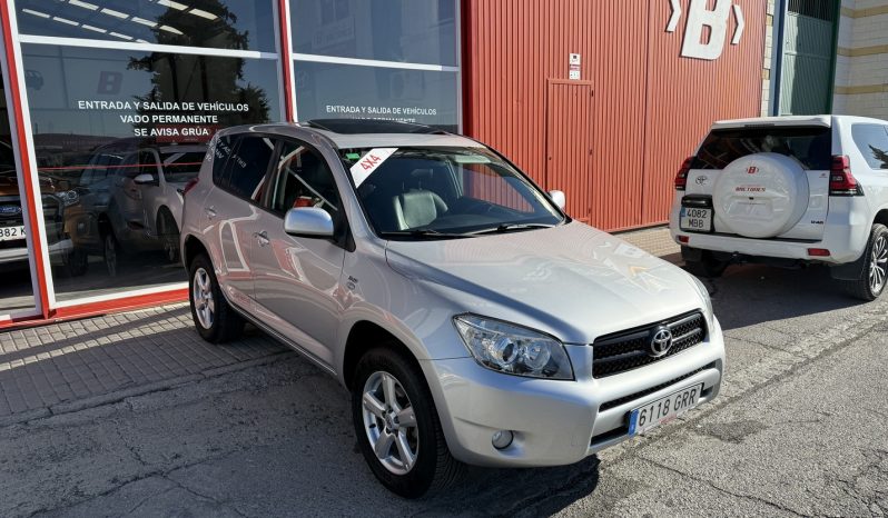 TOYOTA   RAV-4 completo