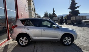 TOYOTA   RAV-4 completo