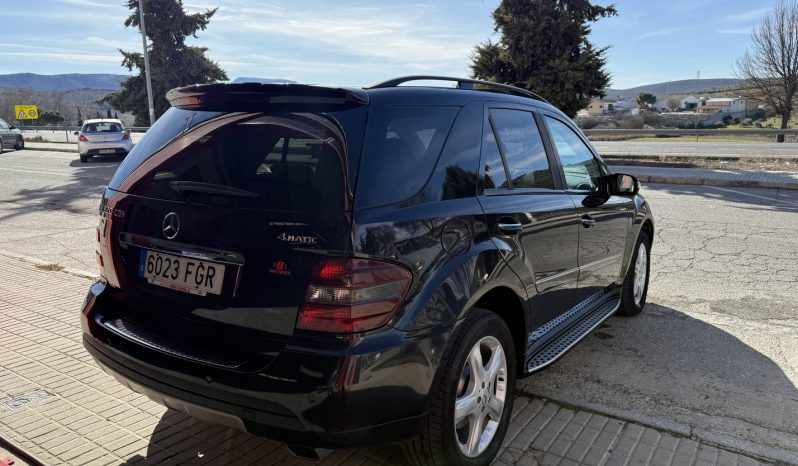 MERCEDES  BENZ   ML completo