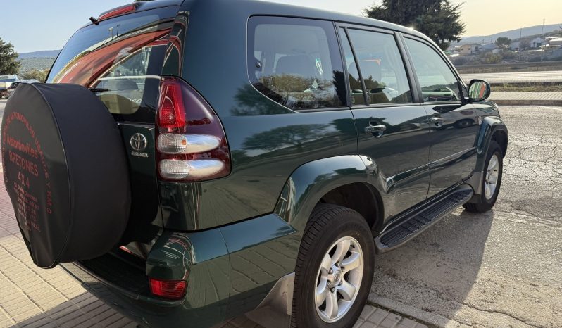 TOYOTA   LAND-CRUISER  VX completo